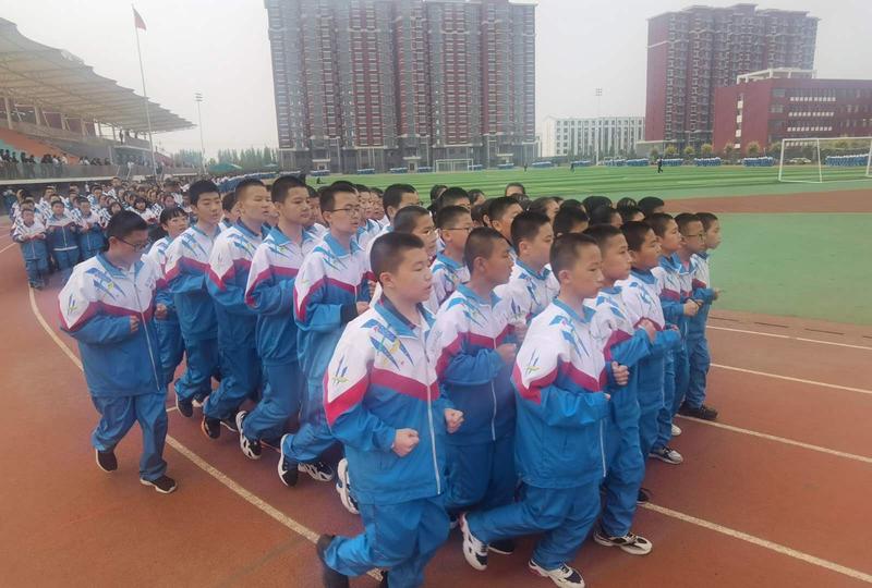 育英学校七年级跑操比赛 - 河北省肃宁县育英中学