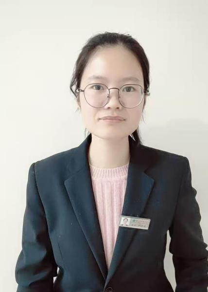 尹红岩：云南大学：英语